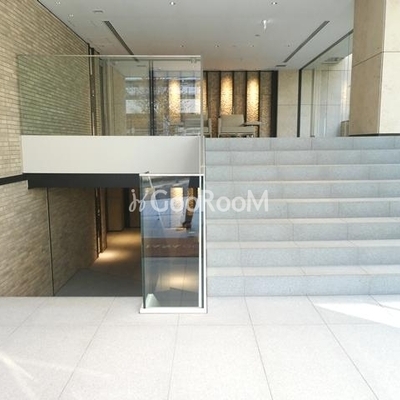 
									ディアナコート目黒 共用部