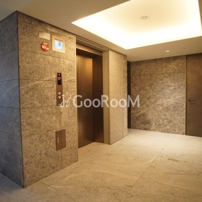 
									プラウドタワー渋谷 エレベーター