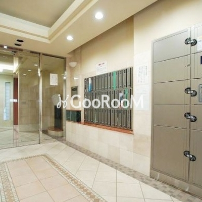 
									ステージファースト三軒茶屋アジールコート 宅配ボックス