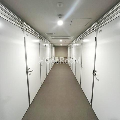 
									パークナード三田聖坂 トランクルーム