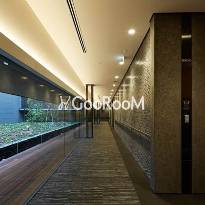 
									エル・セレーノ元赤坂レジデンス ロビー