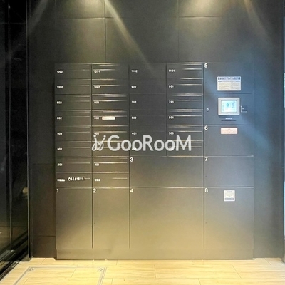 
									ログ入谷 郵便受け