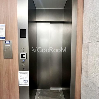 
									パークナード三田聖坂 EV