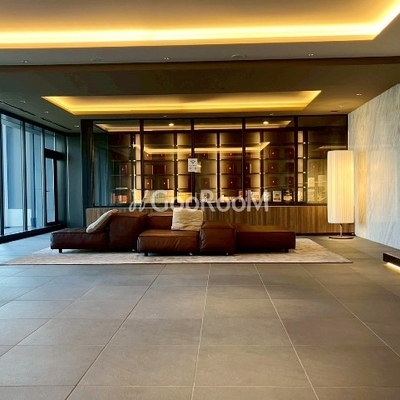 
									三田聖坂ガーデンレジデンス 共用部写真1