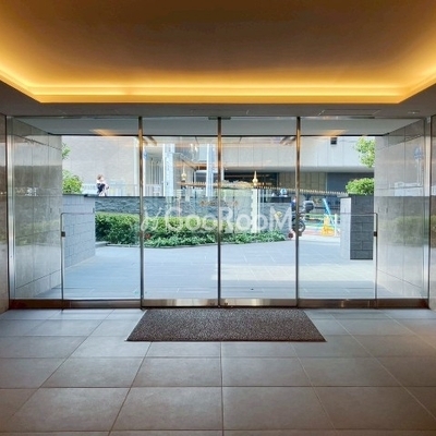 
									三田聖坂ガーデンレジデンス 共用部写真3